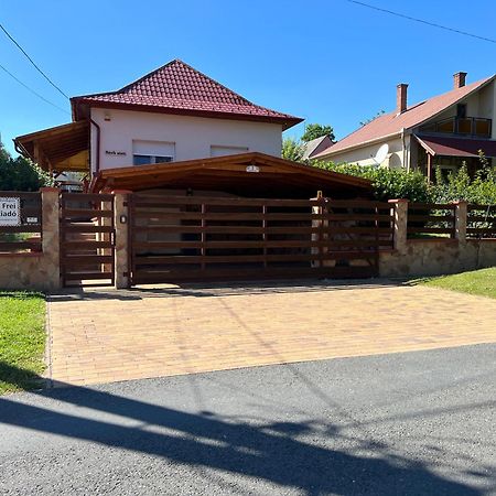 Keknefelejcs Vendeghaz Villa Zalakaros Exteriör bild