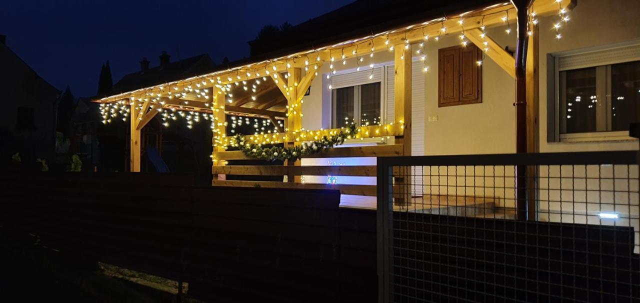 Keknefelejcs Vendeghaz Villa Zalakaros Exteriör bild